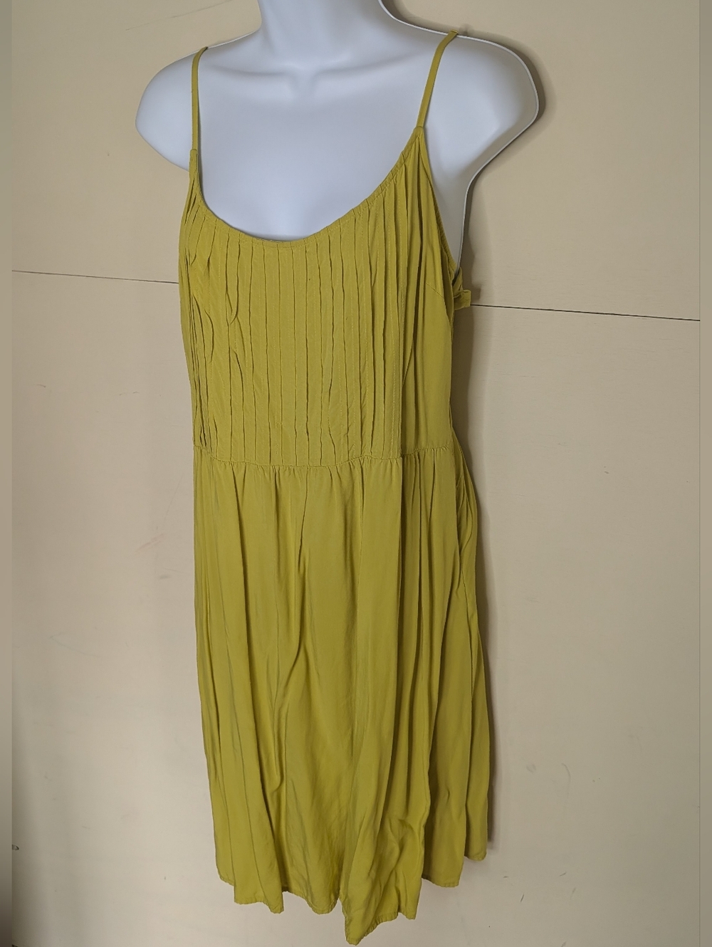 Old Navy Summer Dress Mid Length Spaghetti Strap Bright Yellow Green - Picture 2 of 9